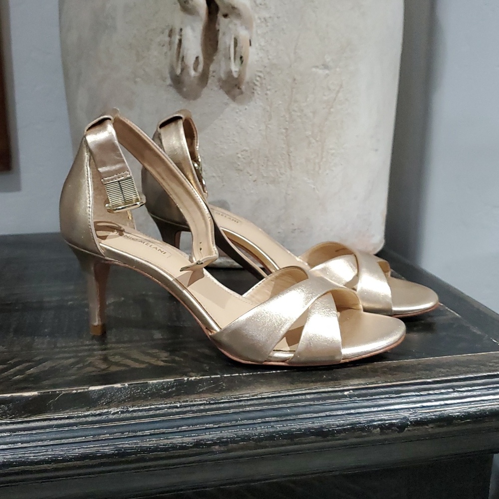 Antonio Melani Evitah Gold Shimmer Sandal Strap Heels Summer Wedding  Garden